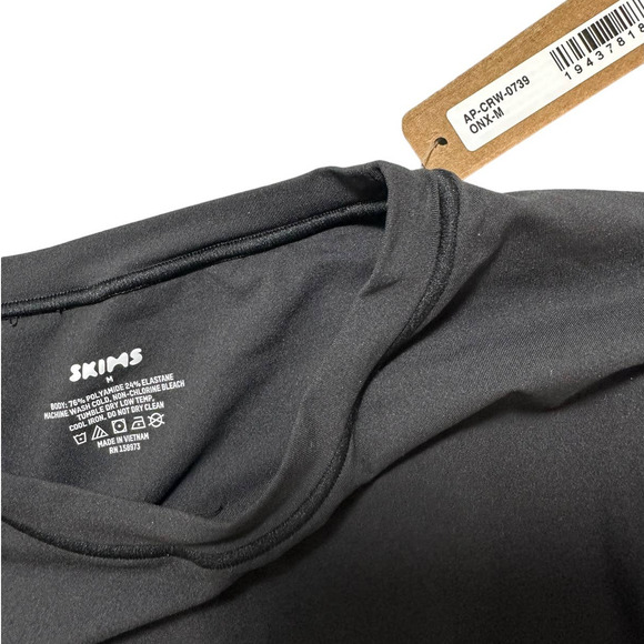 SKIMS NEW Fits Everybody Long Sleeve Crew Neck Bodysuit Onyx Black Medium NWOT - Picture 8 of 8